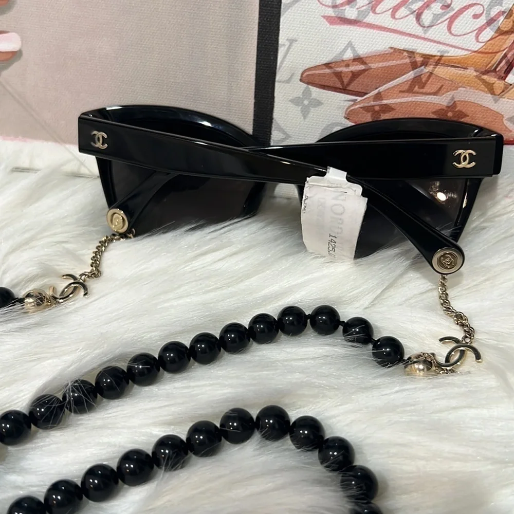 🖤CHANEL SQUARE SUNGLASSES 🖤 Sunglasses ONLY - Picture 13 of 16